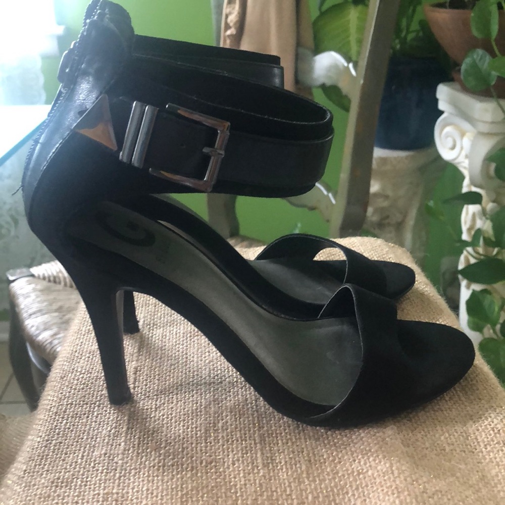 Guess Black heels